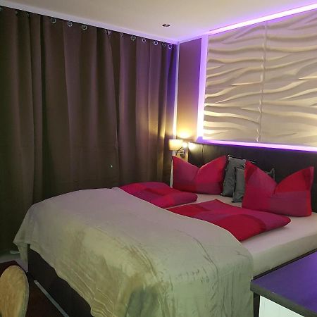 Pension Hoefti Chemnitz Esterno foto