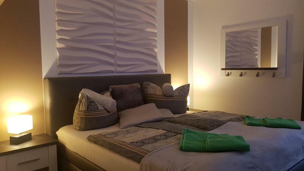 Pension Hoefti Chemnitz Esterno foto