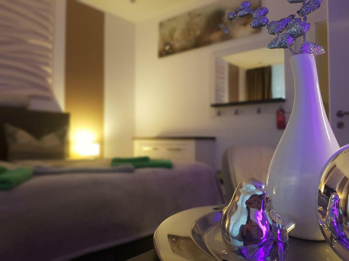Pension Hoefti Chemnitz Esterno foto