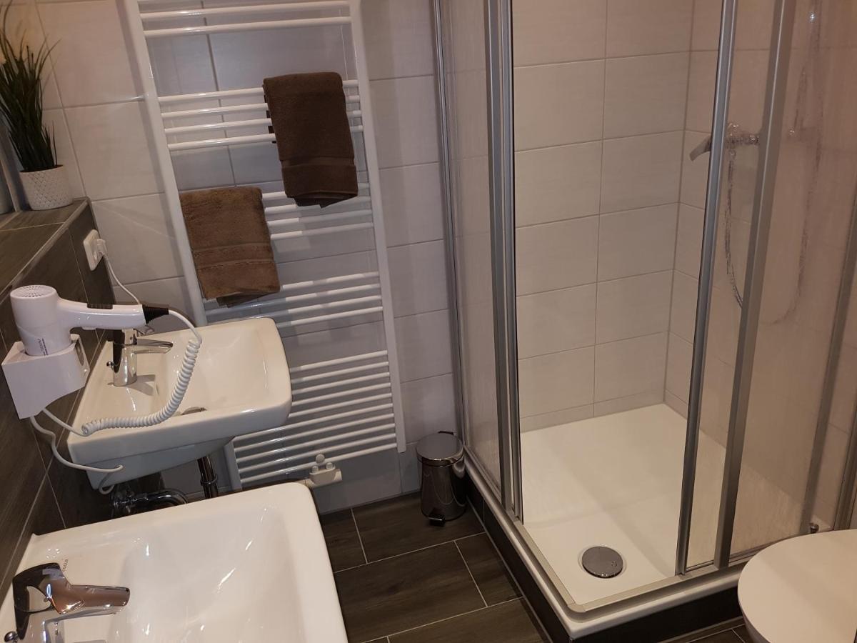 Pension Hoefti Chemnitz Esterno foto